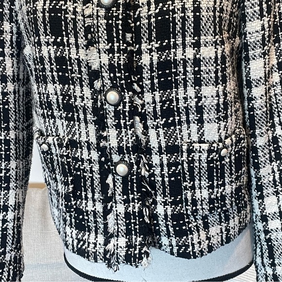 Zara Women's Black & White Boucle Tweed Blazer Jacket Pearl Buttons Sz Small - Picture 9 of 11